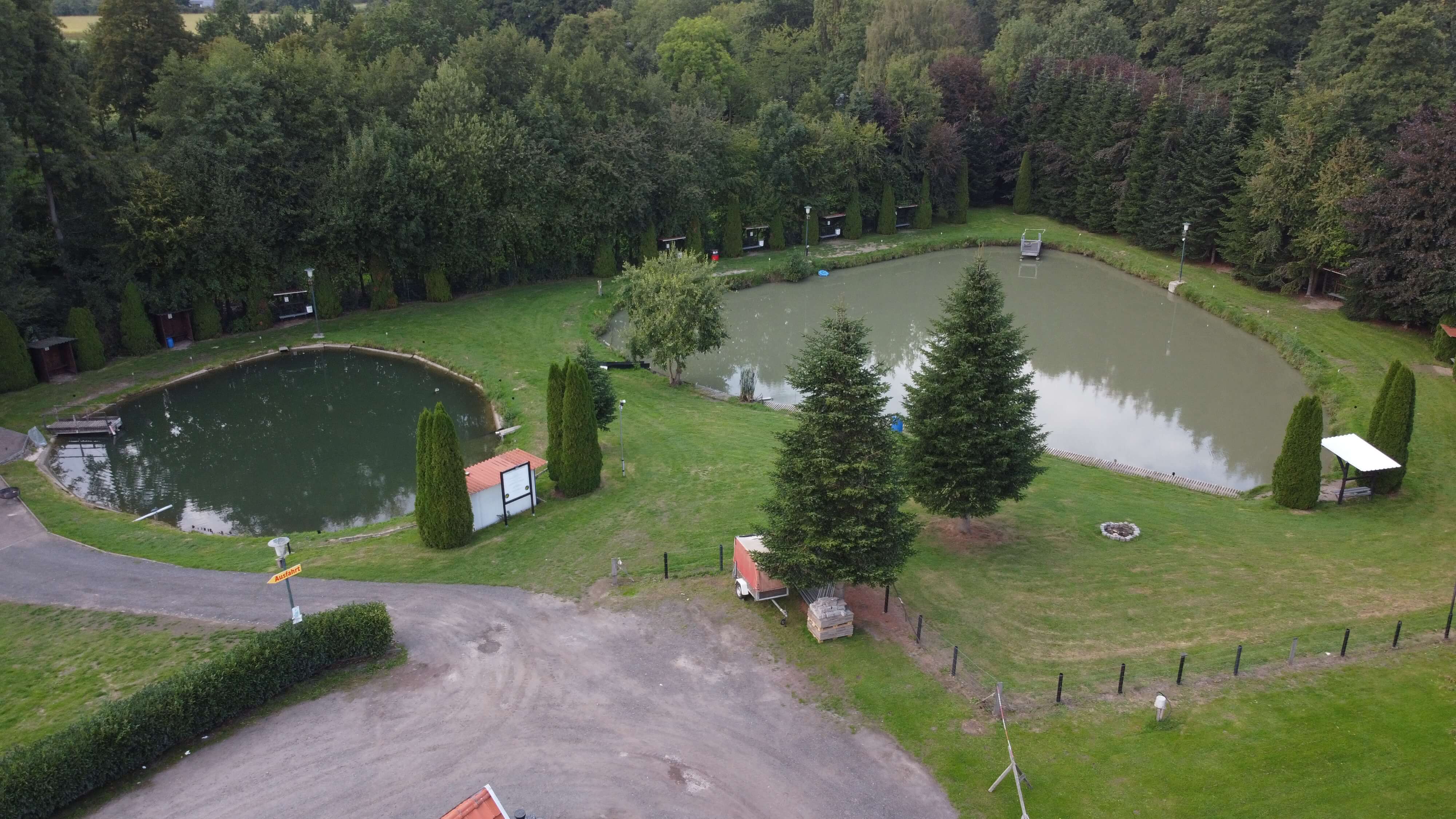 Luftaufnahme der Teichanlage des Forellenteichs Alfhausen